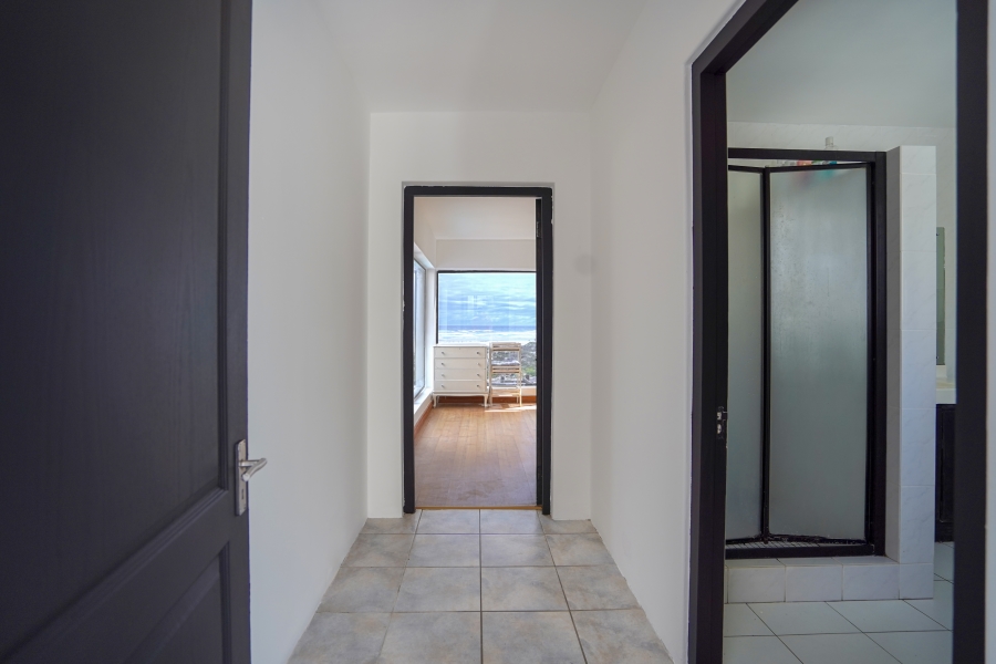 4 Bedroom Property for Sale in Van Riebeeckstrand Western Cape